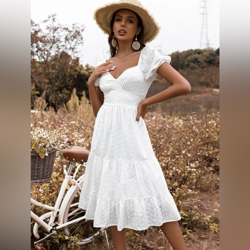 Never worn Shein white Embroidery Sweetheart Neck Ruffle Hem Dress size:M